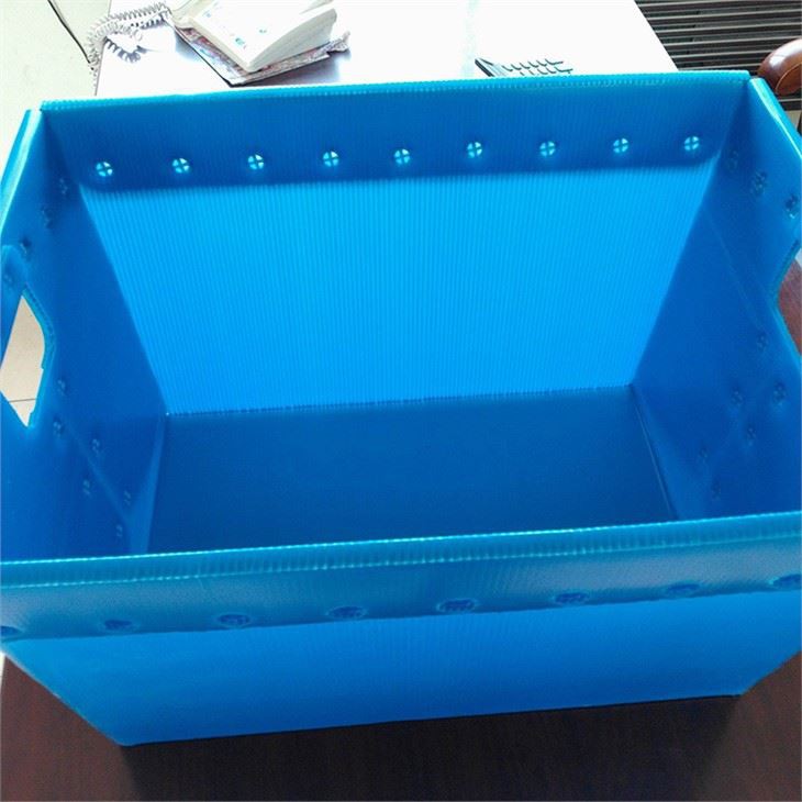 Bekas Plastik Beralun