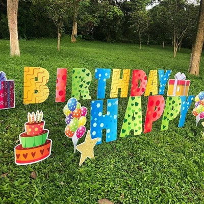Tanda Halaman Pesta Hari Lahir Hiasan Rumput Luar